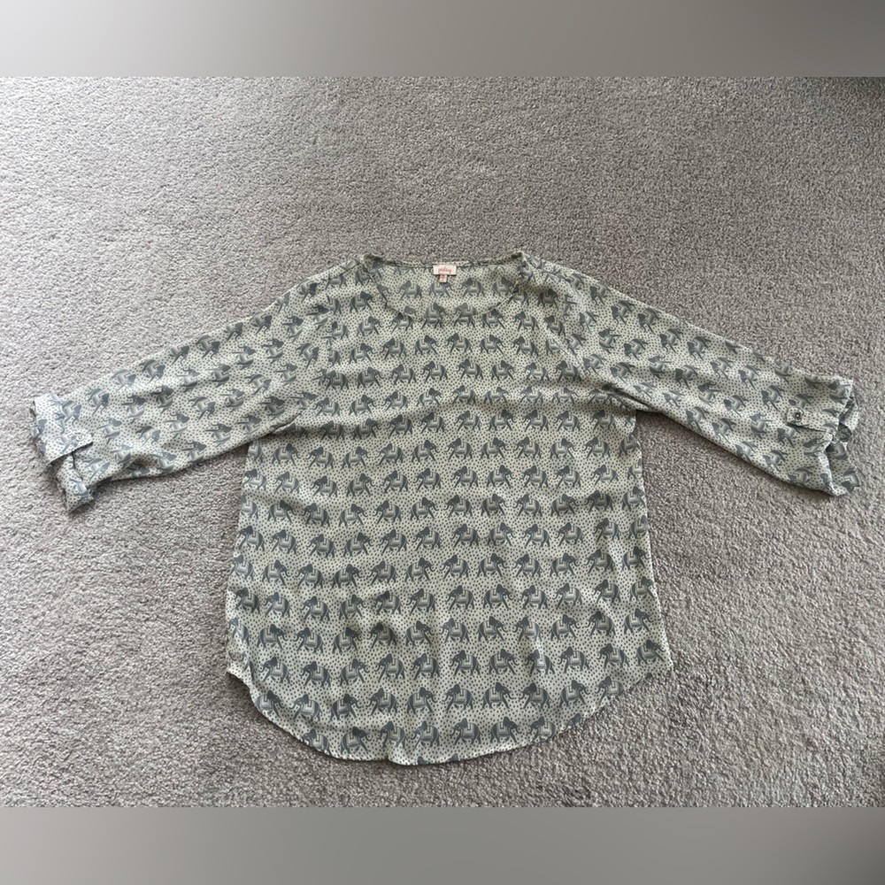 Pixley - 3/4 sleeve - Size Medium